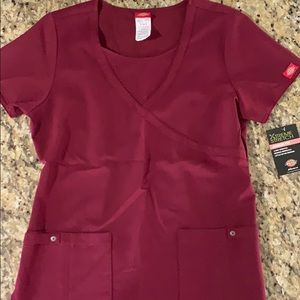 Dickies Scrub Top- Size: Small